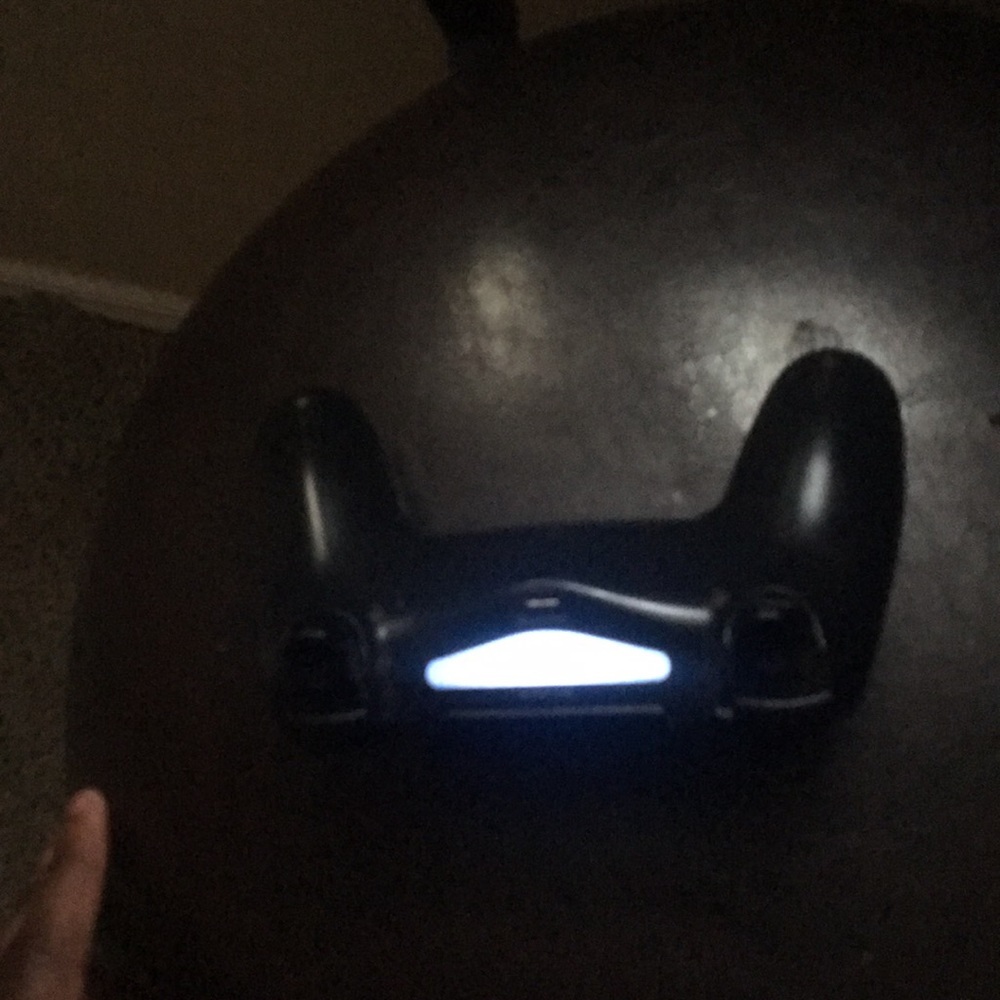 PlayStation controller - Picture 2 of 5